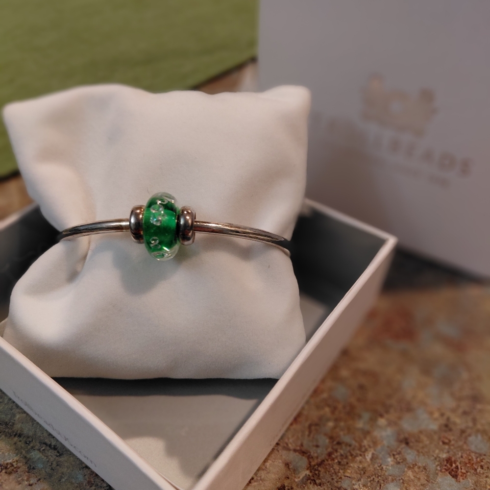 Trollbeads Green Glass and Silver Bangle Bracelet